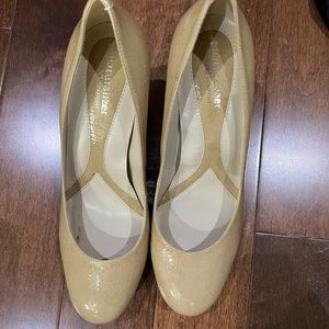 Naturalizer high heels